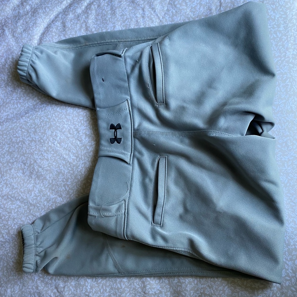 Under Armour youth baseball pants, size small, gray